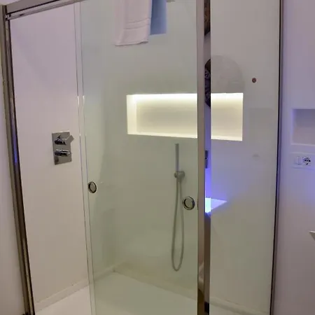 La Casa Nel Borgo Di Pierluigi Gonnella *
