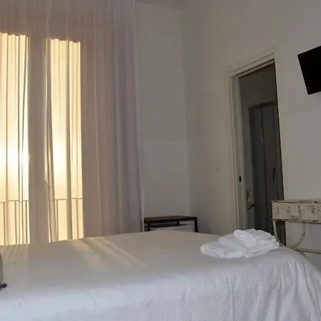 La Casa Nel Borgo Di Pierluigi Gonnella לינה וארוחת בוקר מלפי