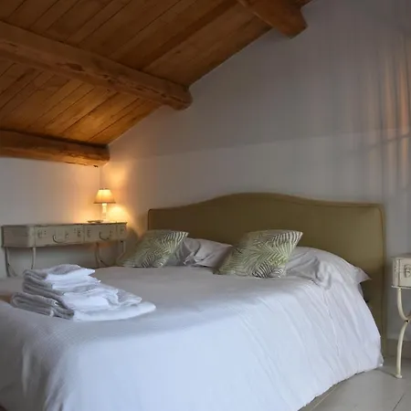 La Casa Nel Borgo Di Pierluigi Gonnella לינה וארוחת בוקר