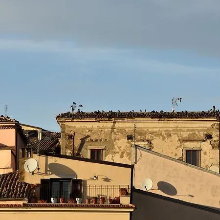 La Casa Nel Borgo Di Pierluigi Gonnella * מלפי